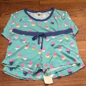 NWT Pig Pajama Set